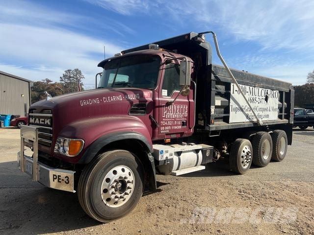 Mack CV713 Camiones bañeras basculantes o volquetes