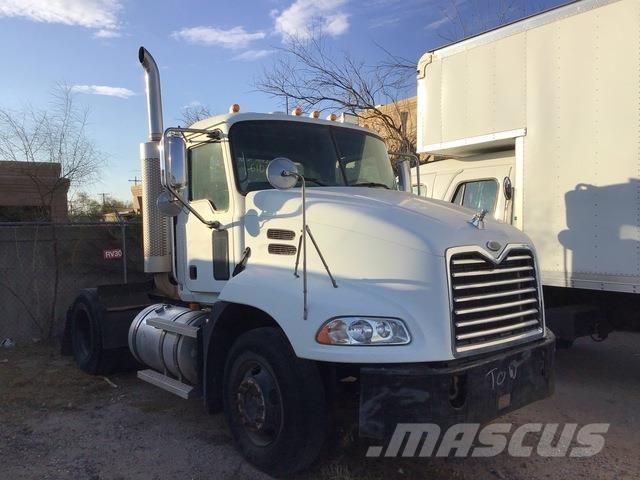 Mack CXN612 Cabezas tractoras