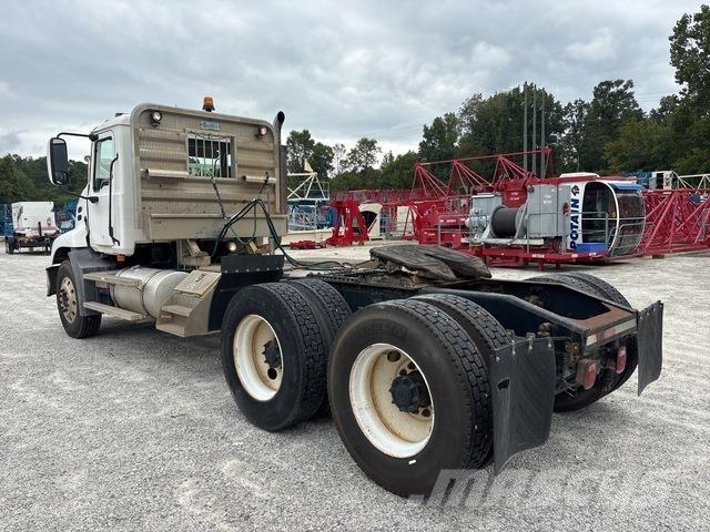 Mack CXN613 Cabezas tractoras