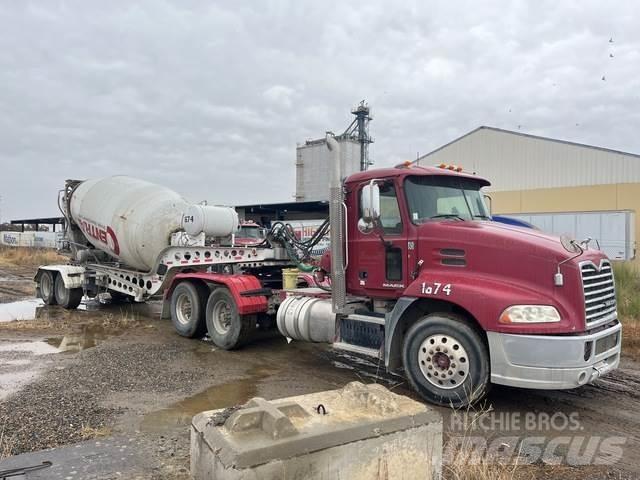 Mack CXU613 Cabezas tractoras