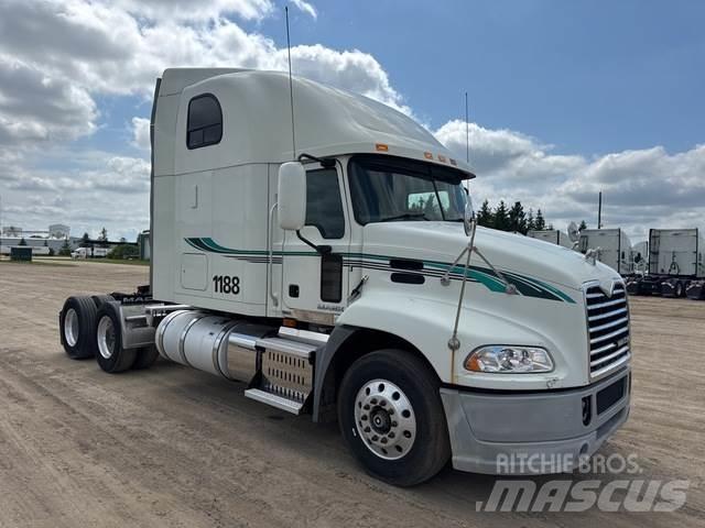Mack CXU613 Cabezas tractoras