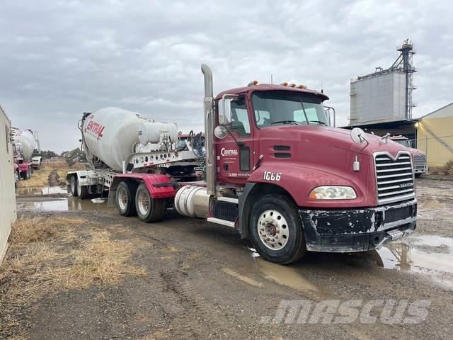 Mack CXU613 Cabezas tractoras