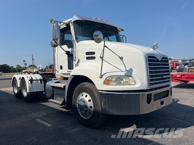 Mack CXU613 Cabezas tractoras