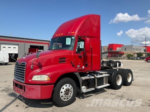 Mack CXU613 Cabezas tractoras