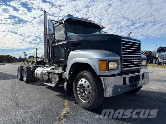 Mack CXU613 Cabezas tractoras