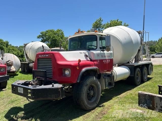 Mack DM600GK Otros camiones