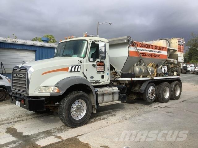 Mack Granite Camiones hormigonera
