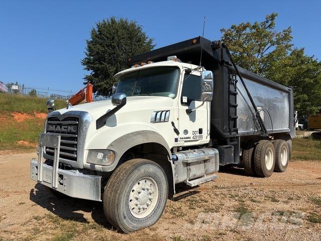 Mack GU713 Camiones bañeras basculantes o volquetes