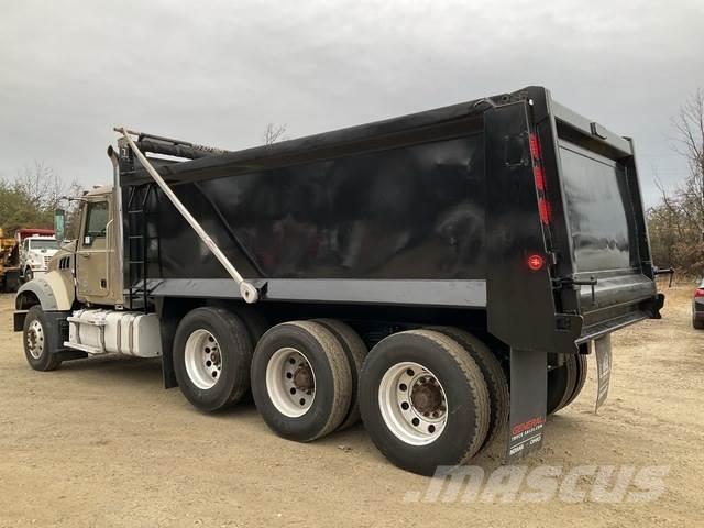 Mack GU713 Camiones bañeras basculantes o volquetes
