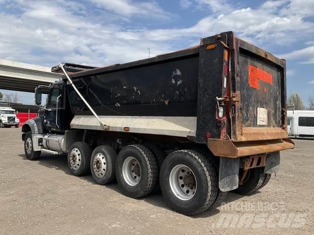 Mack GU713 Camiones bañeras basculantes o volquetes