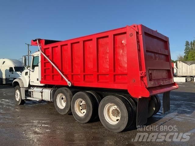 Mack GU713 Camiones bañeras basculantes o volquetes