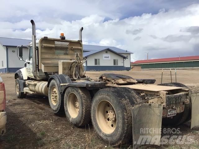 Mack GU713 Cabezas tractoras