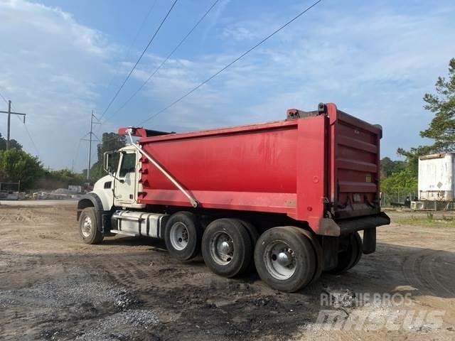 Mack GU713 Camiones bañeras basculantes o volquetes