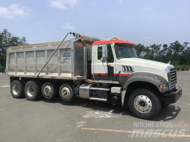 Mack GU713 Camiones bañeras basculantes o volquetes
