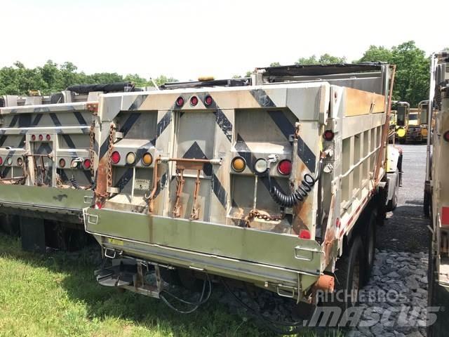 Mack GU713 Láminas y cuñas quitanieves