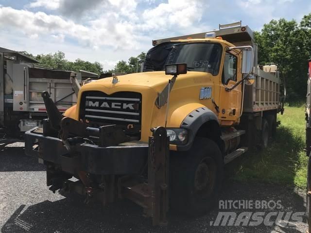 Mack GU713 Láminas y cuñas quitanieves