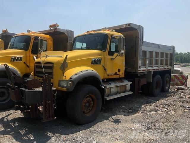 Mack GU713 Láminas y cuñas quitanieves