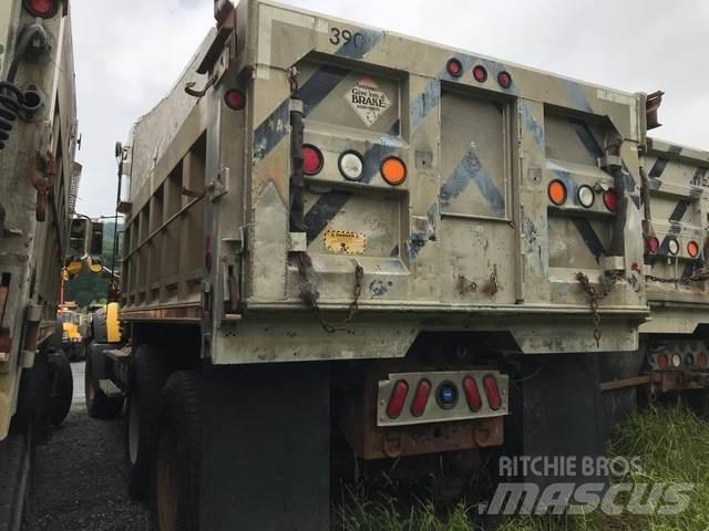 Mack GU713 Camiones bañeras basculantes o volquetes
