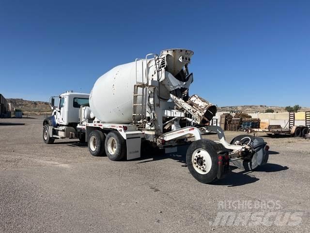 Mack GU713 Otros camiones