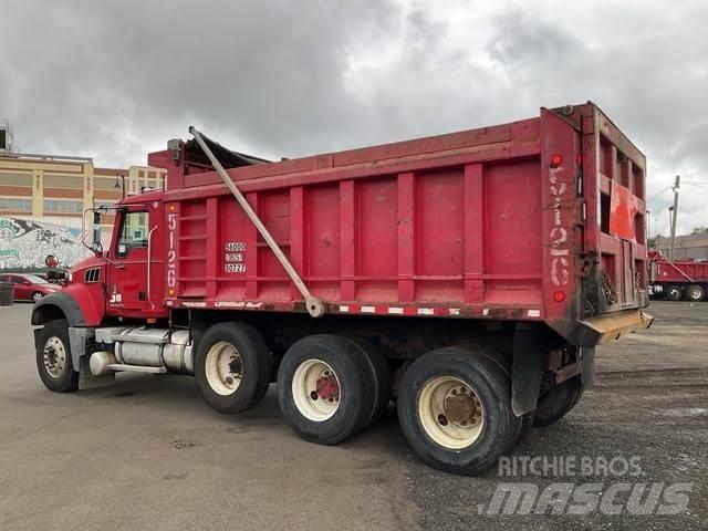 Mack GU713 Camiones bañeras basculantes o volquetes