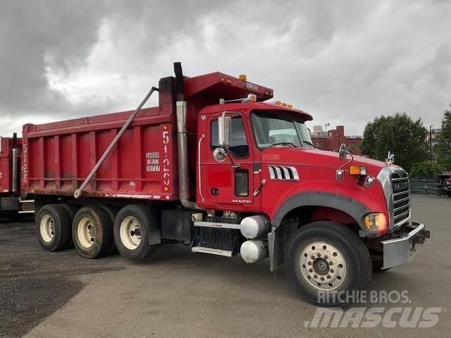 Mack GU713 Camiones bañeras basculantes o volquetes