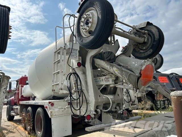 Mack GU713 Otros camiones