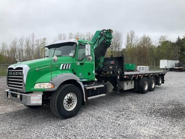 Mack GU813 Otros camiones