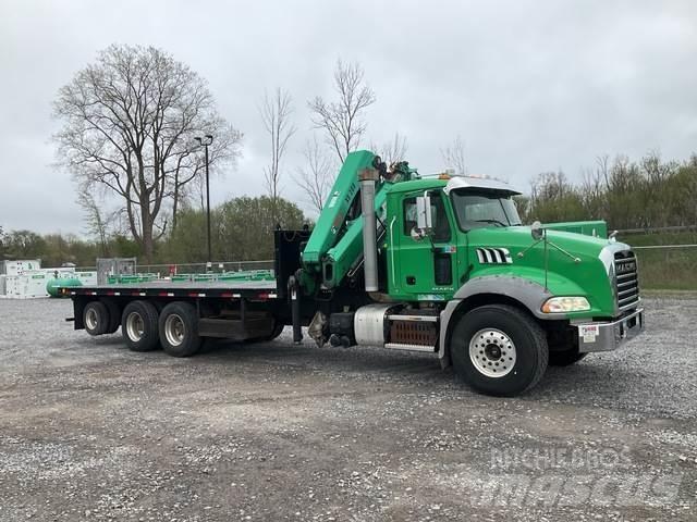 Mack GU813 Otros camiones