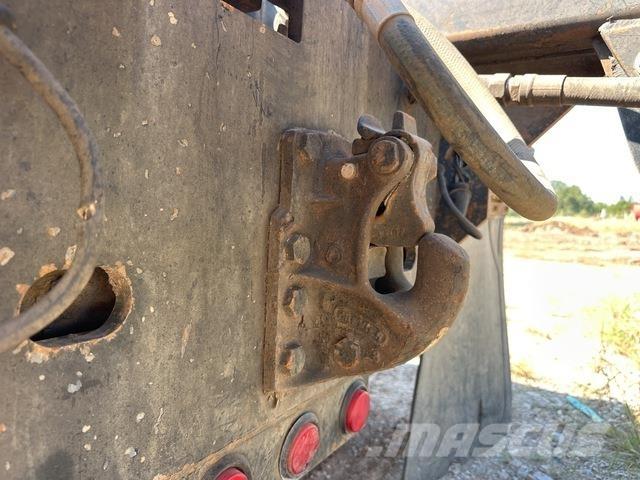 Mack GU813 Camiones portacubetas