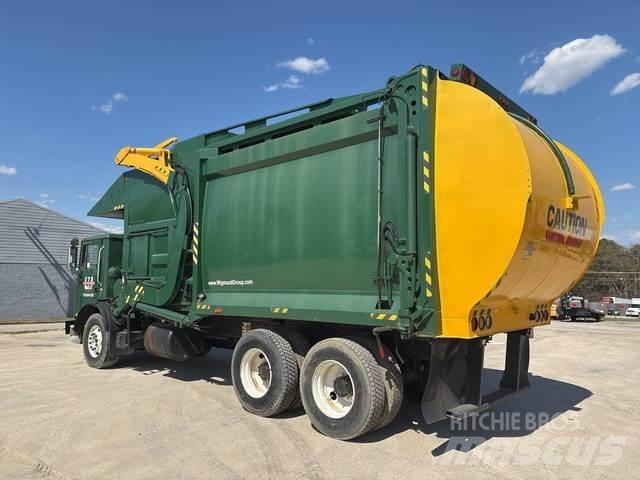 Mack MR690S Camiones de basura