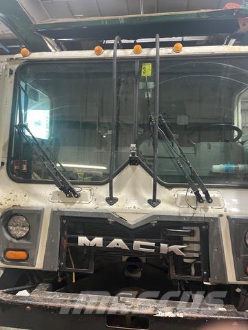 Mack MRU613 Camiones de basura