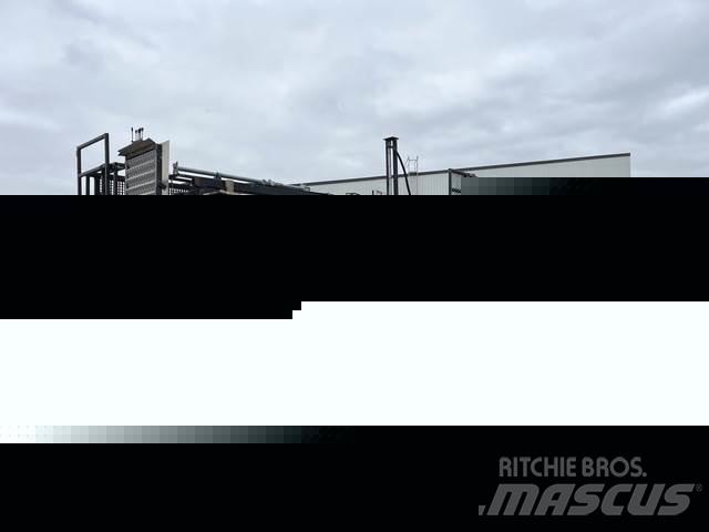 Mack Premium Construcción - Otros