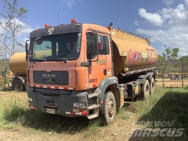 MAN 33.360-V20 Camiones cisterna