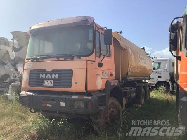 MAN 33.414-V20 Camiones cisterna