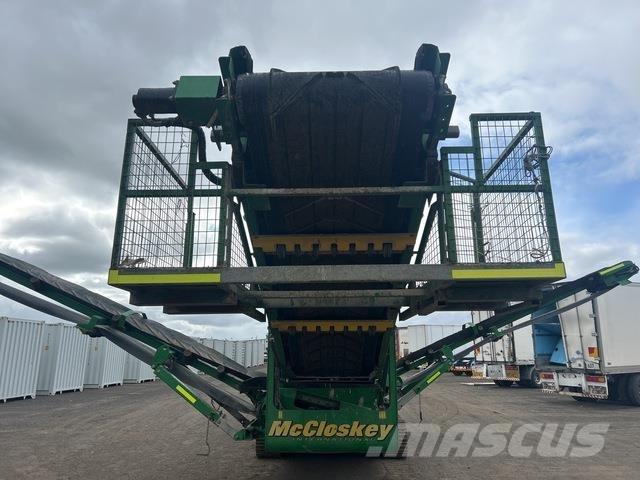 McCloskey R70 Machacadoras