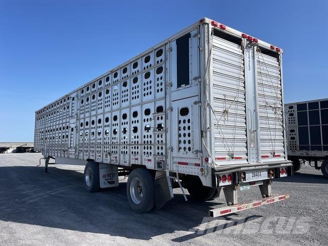 Merritt  Remolques para transporte de animales