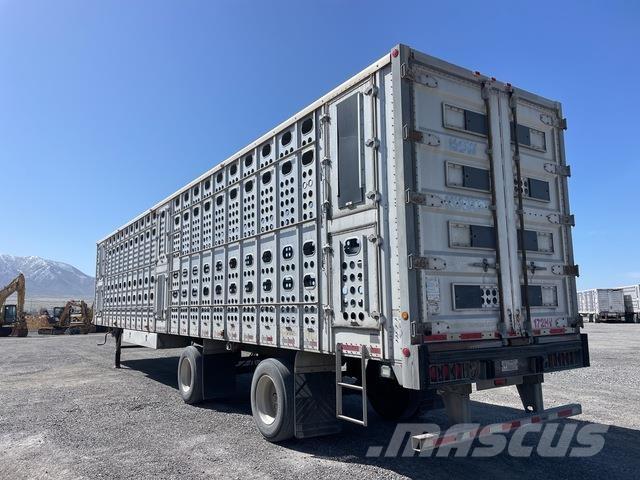 Merritt  Remolques para transporte de animales