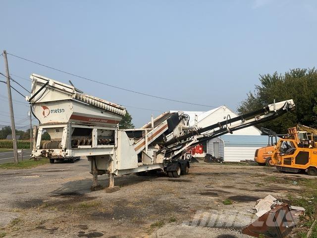 Metso R220 Machacadoras