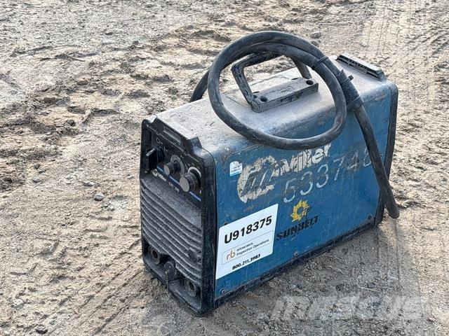 Miller CST-280 Soldadoras