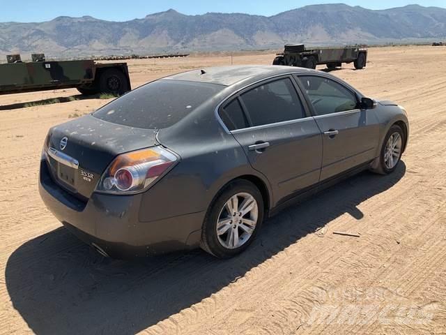 Nissan Altima Coches