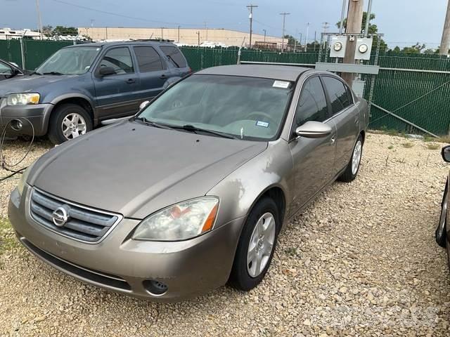 Nissan Altima Coches