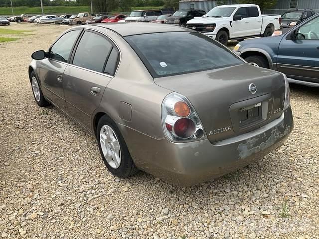 Nissan Altima Coches