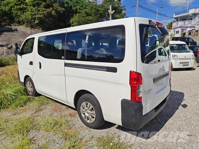 Nissan Caravan Mini autobuses