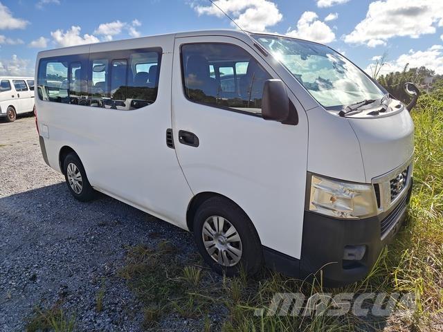 Nissan Caravan Mini autobuses