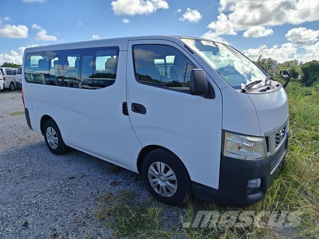 Nissan Caravan Mini autobuses