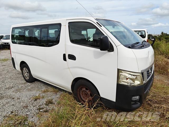 Nissan Caravan Mini autobuses