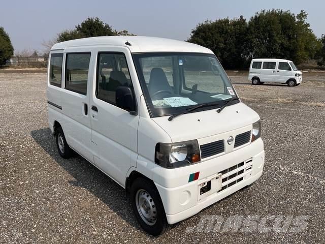 Nissan CLIPPER Coches