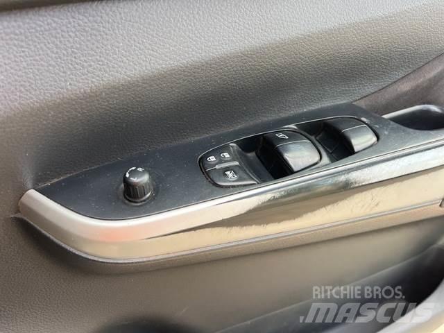 Nissan Navara Furgonetas caja abierta