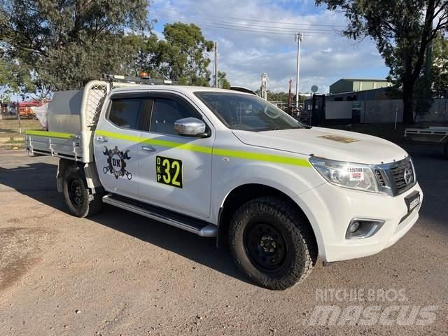 Nissan Navara Furgonetas caja abierta