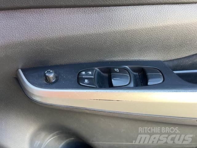 Nissan Navara Furgonetas caja abierta